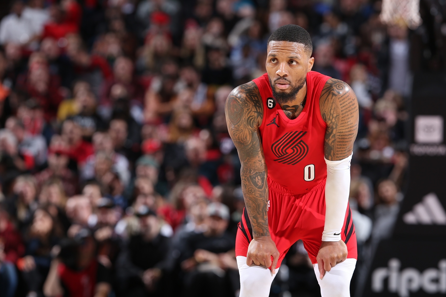 天博体育平台-开拓者不敌马刺，利拉德遭遇低迷(开拓者不敌马刺,利拉德遭遇低迷是哪一集)