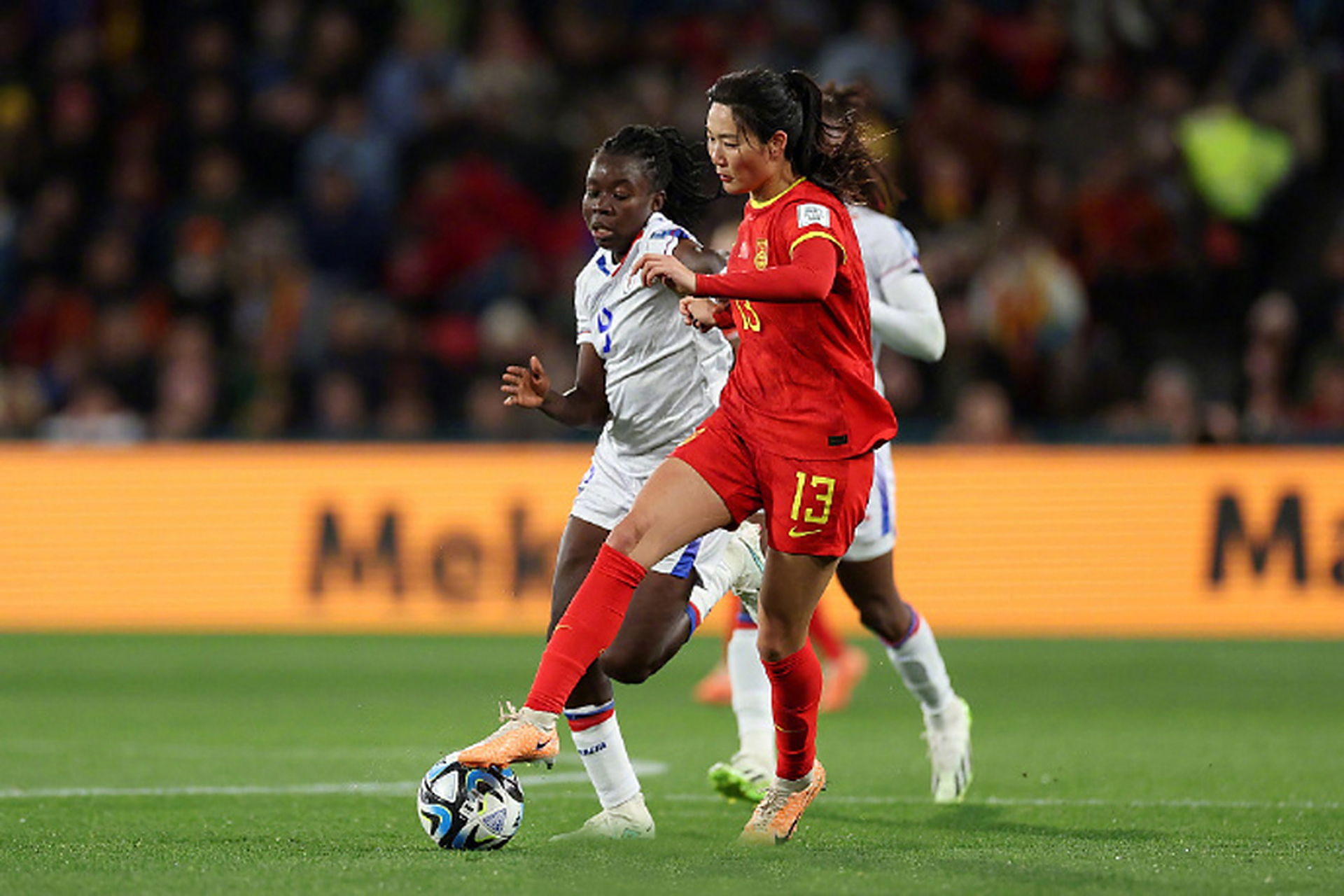 中国女足连续取得胜利，晋级国际赛事半决赛