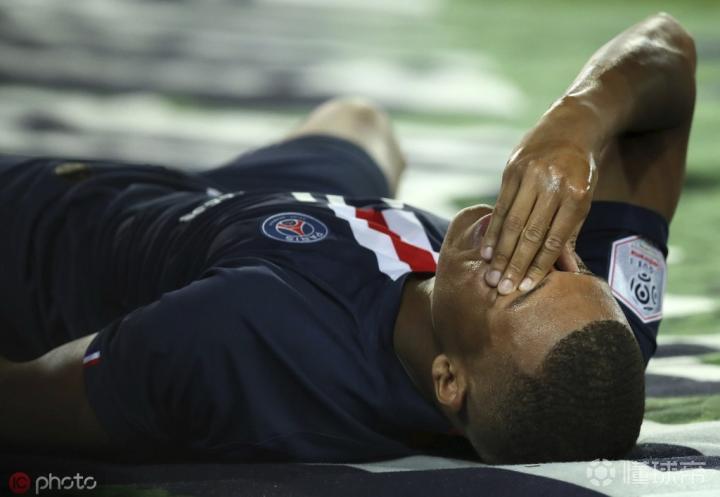 法国国家队遭遇伤病潮，主帅下课传闻(法国国家队太强了)